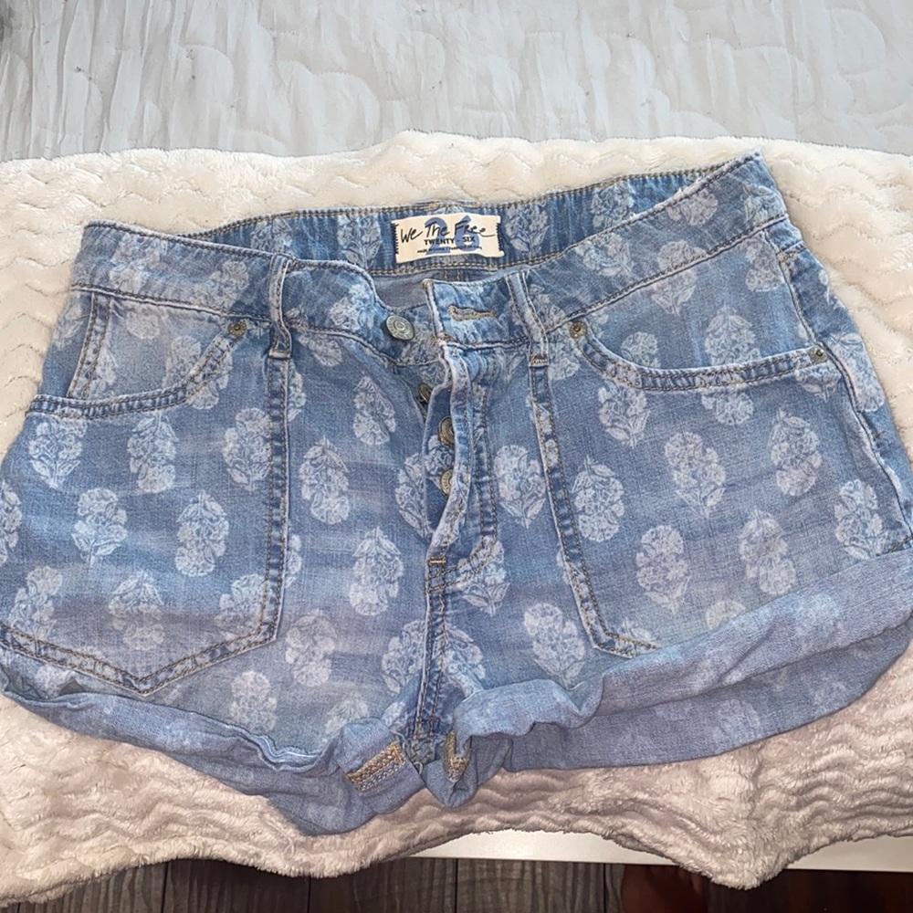 Free people Slouch Jean shorts